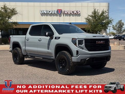 Used 2024 GMC Sierra 1500 Elevation w/ Elevation Premium Package AWD/4WD image 4