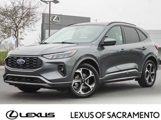 Used 2023 Ford Escape ST-Line Select w/ Tech Pack #2 video 1