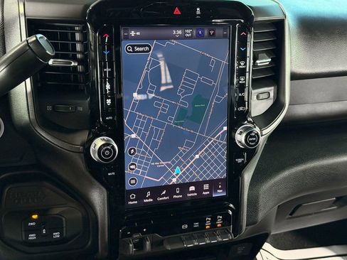 New 2025 RAM 2500 Tradesman AWD/4WD image 34