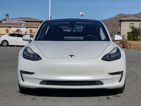 Used 2018 Tesla Model 3 Long Range image 9