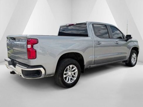 Used 2024 Chevrolet Silverado 1500 LT AWD/4WD image 7