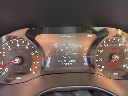 Used 2025 Jeep Compass Latitude w/ Altitude Special Edition AWD/4WD image 21