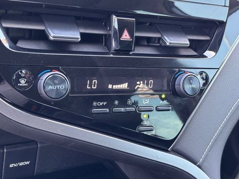Used 2022 Toyota Camry XSE w/ Navigation Package FWD image 29