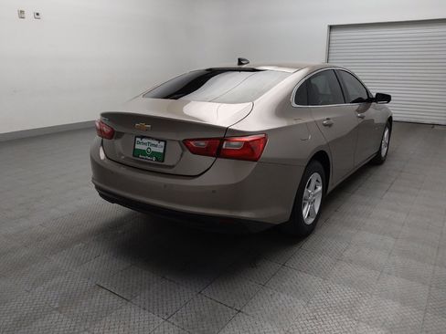 Used 2025 Chevrolet Malibu LS FWD image 9