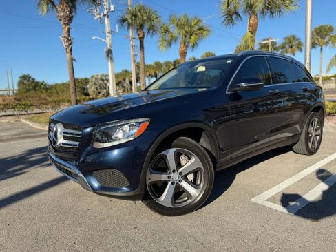 Used 2016 Mercedes-Benz GLC 300 image 2