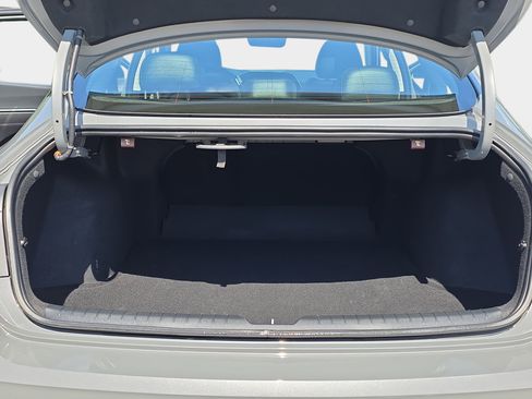 Used 2023 Hyundai Sonata Limited w/ Cargo Package FWD image 12