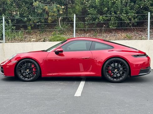 Used 2025 Porsche 911 Carrera S RWD image 2