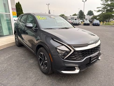 Certified 2023 Kia Sportage LX AWD/4WD image 9