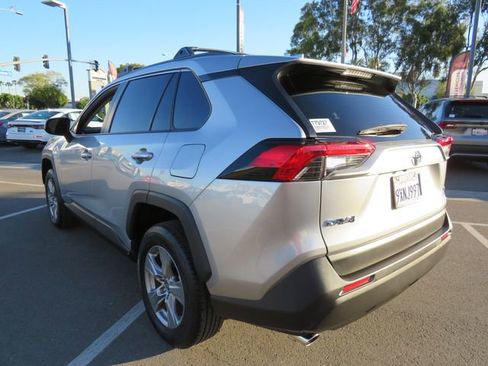 Certified 2025 Toyota RAV4 XLE w/ Convenience Package image 8