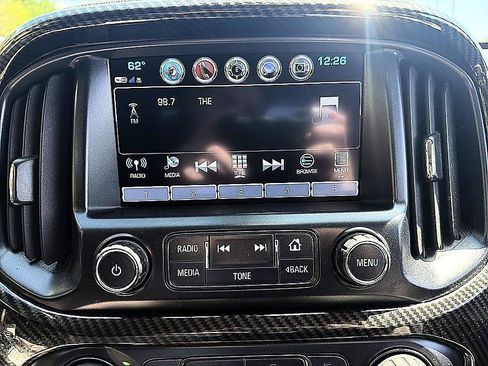Used 2018 Chevrolet Colorado LT AWD/4WD image 16