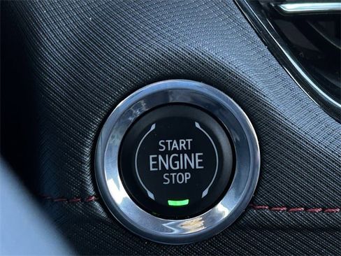 Used 2024 Chevrolet TrailBlazer RS w/ Convenience Package image 24