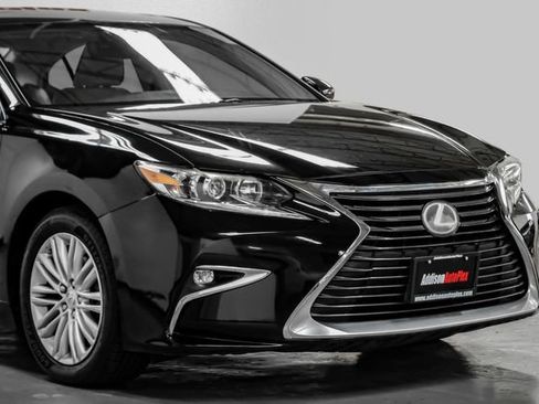 Used 2017 Lexus ES 350 w/ Accessory Package 2 FWD image 7