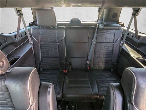 Used 2023 Cadillac Escalade ESV Sport Platinum w/ LPO, ONYX Package image 22