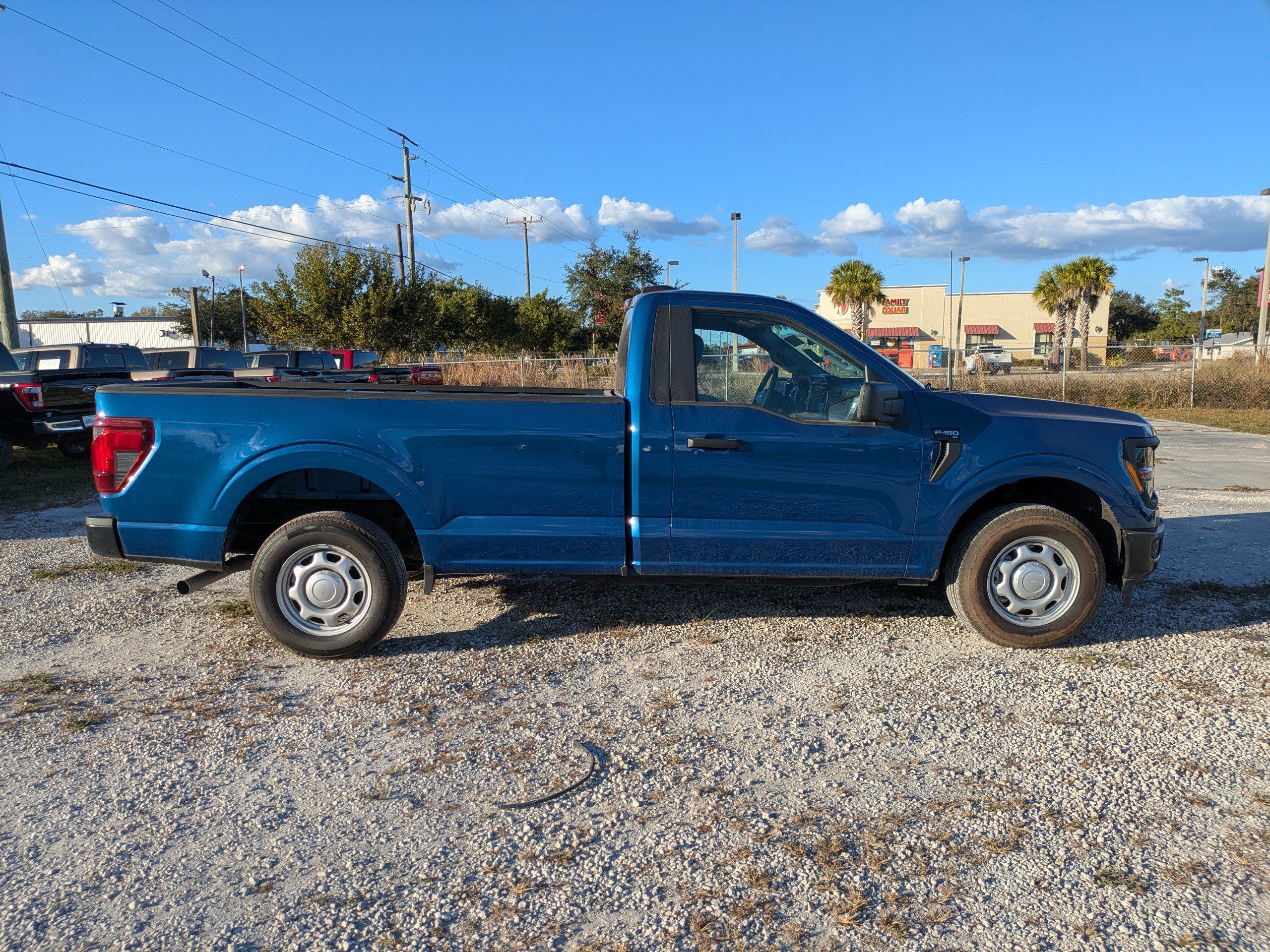 Used 2024 Ford F150 XL RWD image 3