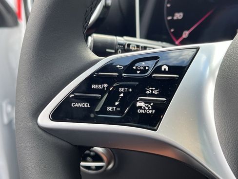 New 2026 Mercedes-Benz GLC 300 4MATIC image 36
