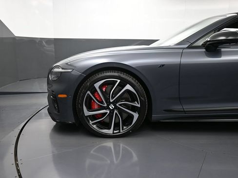 New 2026 Bentley Continental GTC AWD/4WD image 12