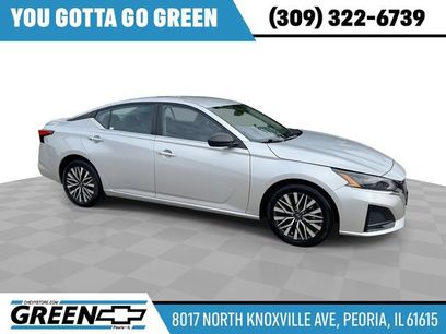 Used 2024 Nissan Altima 2.5 SV