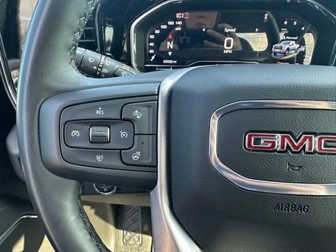 Used 2024 GMC Sierra 3500 SLE w/ SLE Value Package image 15