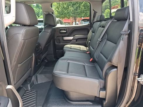 Used 2018 Chevrolet Silverado 1500 LTZ Z71 w/ LTZ Plus Package AWD/4WD image 10