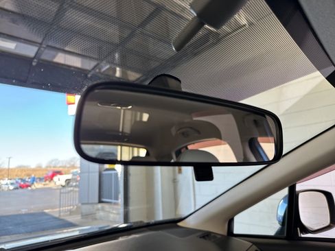 Used 2014 Subaru Crosstrek 2.0i Premium image 31