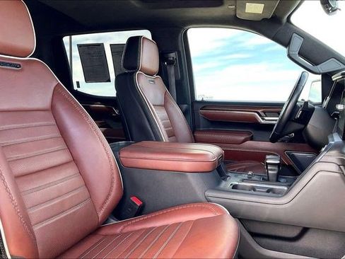 Used 2023 GMC Sierra 1500 Denali Ultimate image 7
