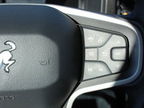 Used 2023 Ford Bronco Badlands w/ Sasquatch Package image 24