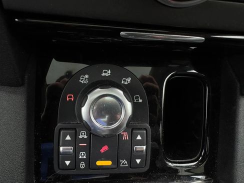 Used 2012 Land Rover LR4 HSE AWD/4WD image 20