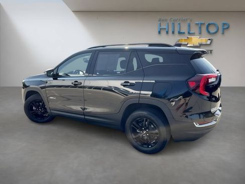 Used 2024 GMC Terrain AT4 AWD/4WD image 8