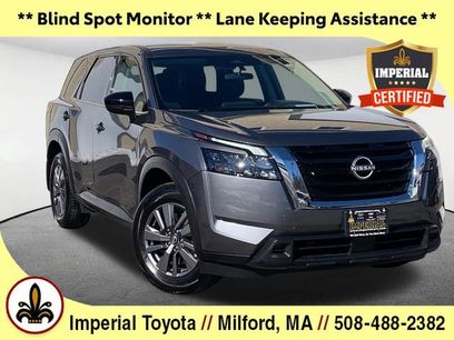 Used 2025 Nissan Pathfinder S
