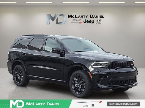 New 2026 Dodge Durango GT w/ Blacktop Package AWD/4WD image 1