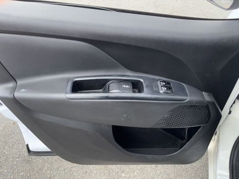 Used 2019 RAM ProMaster City Tradesman image 9