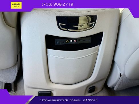 Used 2016 Cadillac Escalade ESV Premium RWD image 15