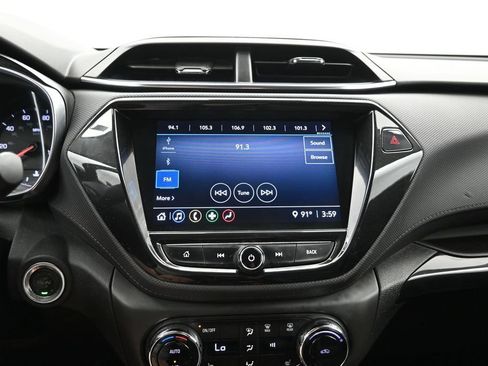 Used 2021 Chevrolet TrailBlazer LT w/ Convenience Package FWD image 15