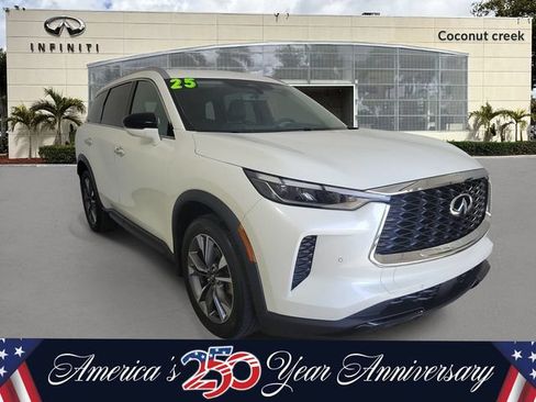 Certified 2025 INFINITI QX60 Luxe AWD/4WD image 1