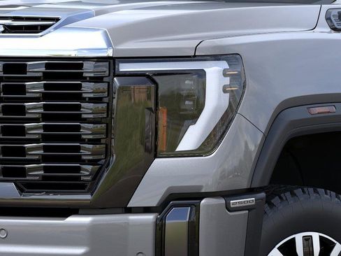 New 2026 GMC Sierra 2500 Denali Ultimate w/ Max Trailering Package AWD/4WD image 10