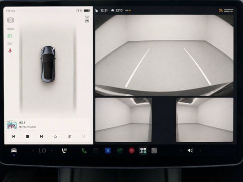 Used 2023 Tesla Model 3 Standard Range RWD image 19