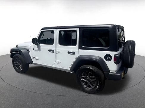 Used 2025 Jeep Wrangler Unlimited Sport AWD/4WD image 10