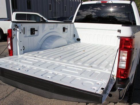 Used 2022 Ford F250 XLT w/ XLT Value Package AWD/4WD image 12