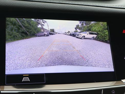 Certified 2024 Cadillac XT6 Premium Luxury FWD image 26