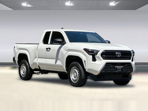 Used 2024 Toyota Tacoma SR RWD image 6