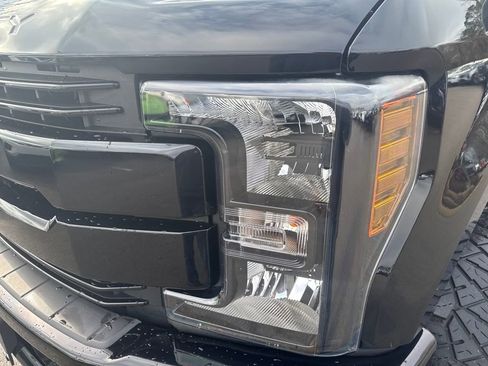 Used 2019 Ford F250 Lariat image 37