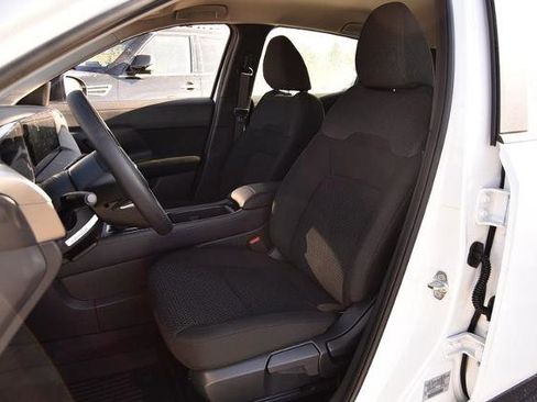 New 2026 Nissan Kicks S image 21