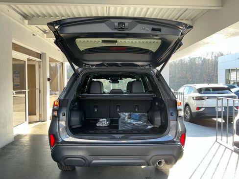 Used 2026 Subaru Forester Limited AWD/4WD image 15