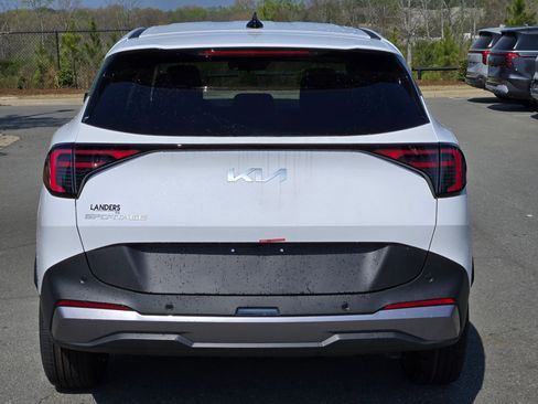 New 2026 Kia Sportage LX w/ LX Convenience Package image 6