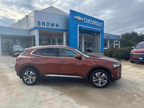 Used 2022 Buick Envision Essence w/ Safety Package image 1