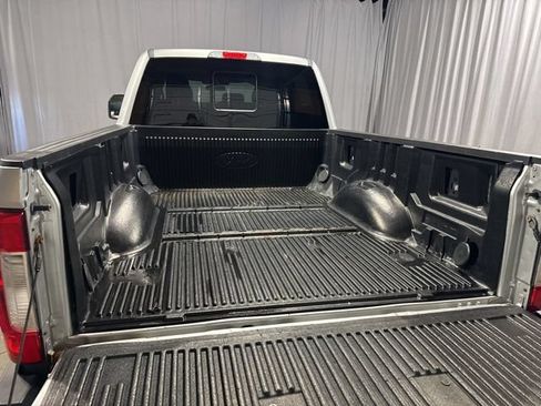 Used 2017 Ford F250 Lariat w/ Chrome Package AWD/4WD image 42