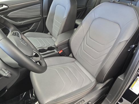Certified 2025 Volkswagen Jetta SEL image 14