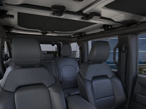 New 2026 Ford Bronco Badlands AWD/4WD image 12