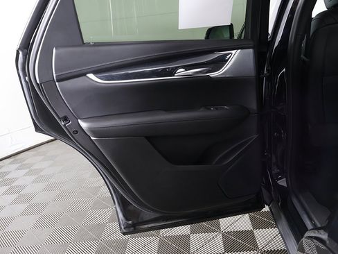 Used 2022 Cadillac XT5 Premium Luxury w/ LPO, Floor Liner Package image 26