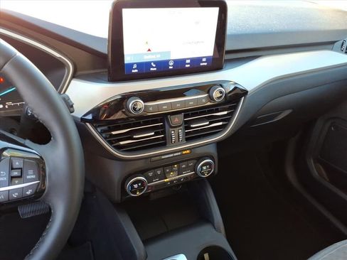 Used 2021 Ford Escape SE w/ Convenience Package image 35